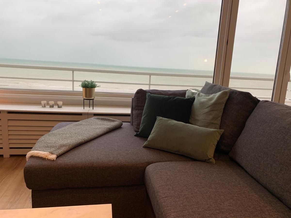 Beach Loft 9 Luxury Appartment With Ocean View Blankenberge Exteriör bild