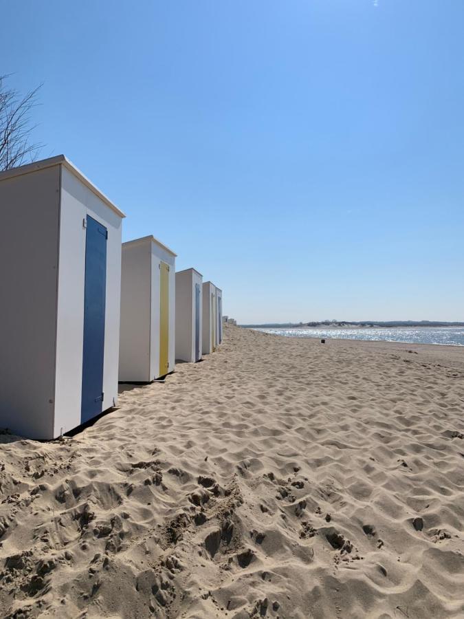 Beach Loft 9 Luxury Appartment With Ocean View Blankenberge Exteriör bild